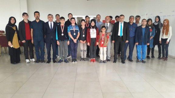 İlçe Milli Eğitim Müdürümüz Sayın Mehmet KURT´un İlçemiz okulları arası Satranç Turnuvası Ziyareti